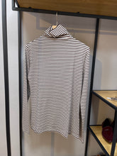Lade das Bild in den Galerie-Viewer, Turtleneck Ringelshirt