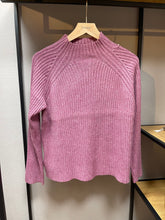 Lade das Bild in den Galerie-Viewer, Pullover Soft Rib