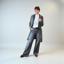 Lade das Bild in den Galerie-Viewer, Jeanshose in grau