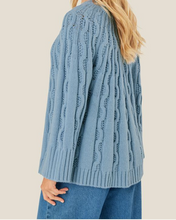 Lade das Bild in den Galerie-Viewer, Masai Frankie Pullover