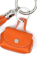 Lade das Bild in den Galerie-Viewer, Anhänger kleine Tasche