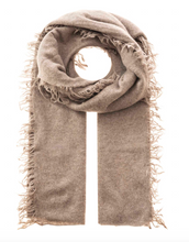 Lade das Bild in den Galerie-Viewer, XXL Schal aus Kaschmir