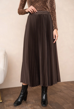 Lade das Bild in den Galerie-Viewer, Plisseerock