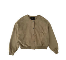 Lade das Bild in den Galerie-Viewer, Freya Bomber Jacke