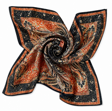 Lade das Bild in den Galerie-Viewer, Silk Touch Bandana