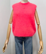 Lade das Bild in den Galerie-Viewer, La maile parisienne Mohair Pullunder