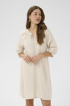 Lade das Bild in den Galerie-Viewer, Bellis Lace Kleid