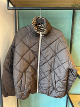 Lade das Bild in den Galerie-Viewer, Wendejacke Gisell