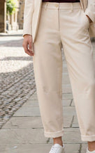 Lade das Bild in den Galerie-Viewer, Esvivid Bottel Stoffhose