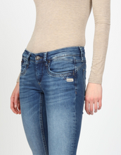Lade das Bild in den Galerie-Viewer, Gang 94Nikita Skinny fit/Standard indigo basic Wunderwerk Oldenburg2