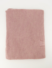 Lade das Bild in den Galerie-Viewer, Gina_Strick Poncho_oldrose_Wunderwerk_Oldenburg3