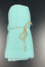 Lade das Bild in den Galerie-Viewer, Schal Lilly