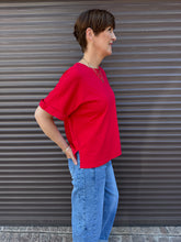 Lade das Bild in den Galerie-Viewer, Lara T-Shirt