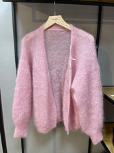 Lade das Bild in den Galerie-Viewer, Cardigan mit Mohair