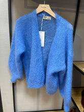 Lade das Bild in den Galerie-Viewer, Cardigan mit Mohair
