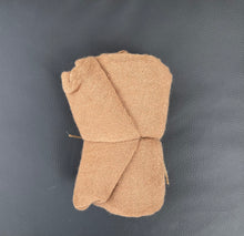 Lade das Bild in den Galerie-Viewer, Schal Lilly