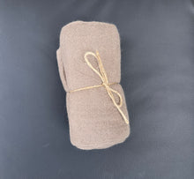 Lade das Bild in den Galerie-Viewer, Schal Lilly