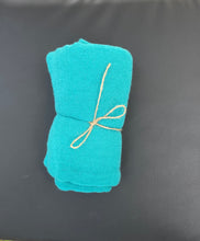 Lade das Bild in den Galerie-Viewer, Schal Lilly