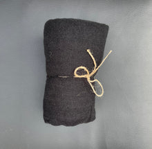 Lade das Bild in den Galerie-Viewer, Schal Lilly