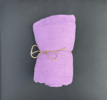 Lade das Bild in den Galerie-Viewer, Schal Lilly