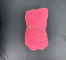 Lade das Bild in den Galerie-Viewer, Schal Lilly