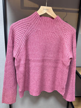 Lade das Bild in den Galerie-Viewer, Pullover Soft Rib