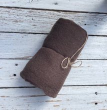 Lade das Bild in den Galerie-Viewer, Schal Lilly