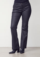 Lade das Bild in den Galerie-Viewer, Beschichtete schwarze Hose mit geradem Beinverlauf, Wunderwerk Oldenburg