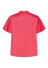 Lade das Bild in den Galerie-Viewer, Rote Kurzarmbluse in Satinoptik mit V-Ausschnitt, Wunderwerk Oldenburg