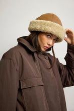 Lade das Bild in den Galerie-Viewer, Manchester Jacke