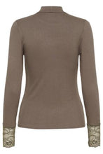 Lade das Bild in den Galerie-Viewer, KAomi Turtleneck Shirt