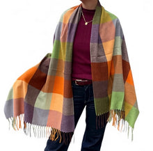 Lade das Bild in den Galerie-Viewer, Karoschal Katinka