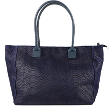 Lade das Bild in den Galerie-Viewer, DunkelblauerLedershopper mit animalprägung, Wunderwerk Oldenburg