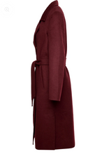 Lade das Bild in den Galerie-Viewer, Grauer langer Wollmantel mit Kragen und Bindegürtel, Wunderwerk Oldenburg1