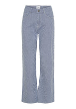 Lade das Bild in den Galerie-Viewer, Blaue Streifenjeans im 5Pocket Style Wunderwerk Oldenburg