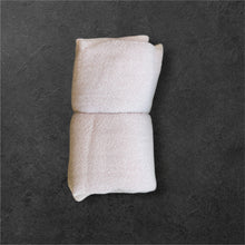 Lade das Bild in den Galerie-Viewer, Schal Lilly