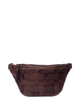 Lade das Bild in den Galerie-Viewer, Dunkelbraune Handtasche in Flechtdesign mit Reißverschluss und verstellbarem Gurt. Wunderwerk Oldenburg