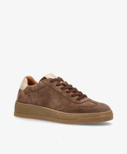 Lade das Bild in den Galerie-Viewer, Brauner Wildleder Sneaker Wunderwerk Oldenburg