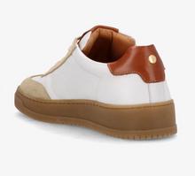 Lade das Bild in den Galerie-Viewer, Shoedesign Copenhagen Prime Pulse Sneaker white-beige Wunderwerk Oldenburg Ein weißer Sneaker mit farblich abgesetzten Design