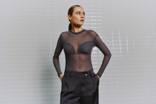 Lade das Bild in den Galerie-Viewer, Langarm Mesh Shirt in grau, Wunderwerk Oldenburg