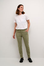 Lade das Bild in den Galerie-Viewer, Kaffe Lea 7/8 Chino Hose
