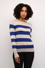 Lade das Bild in den Galerie-Viewer, KAlizza Striped Pullover
