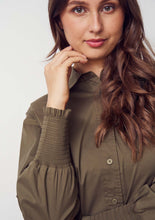 Lade das Bild in den Galerie-Viewer, Sigga Wide Bluse

