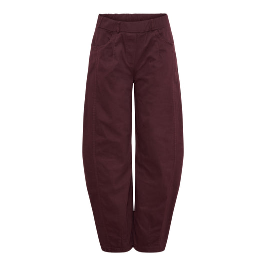 Marta du château Peonia Hose
