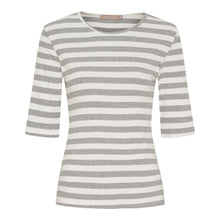 Lade das Bild in den Galerie-Viewer, Nena Shirt
