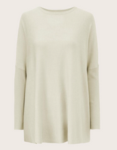 Lade das Bild in den Galerie-Viewer, Masai Fanasi Pullover
