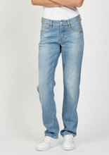 Lade das Bild in den Galerie-Viewer, Gang 94Amelie Straight fit - Standard
