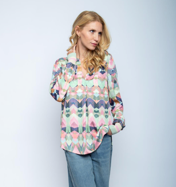 Bluse mit Stehkragen