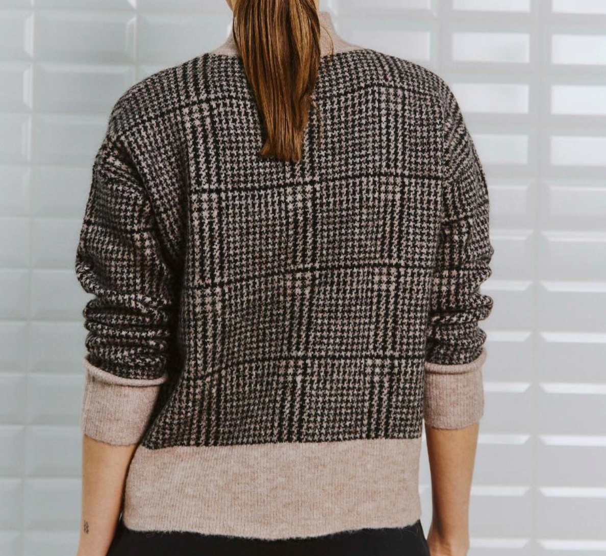 Laudrey Pullover