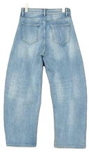 Lade das Bild in den Galerie-Viewer, Esvivid Relaxed Ballon Jeans
